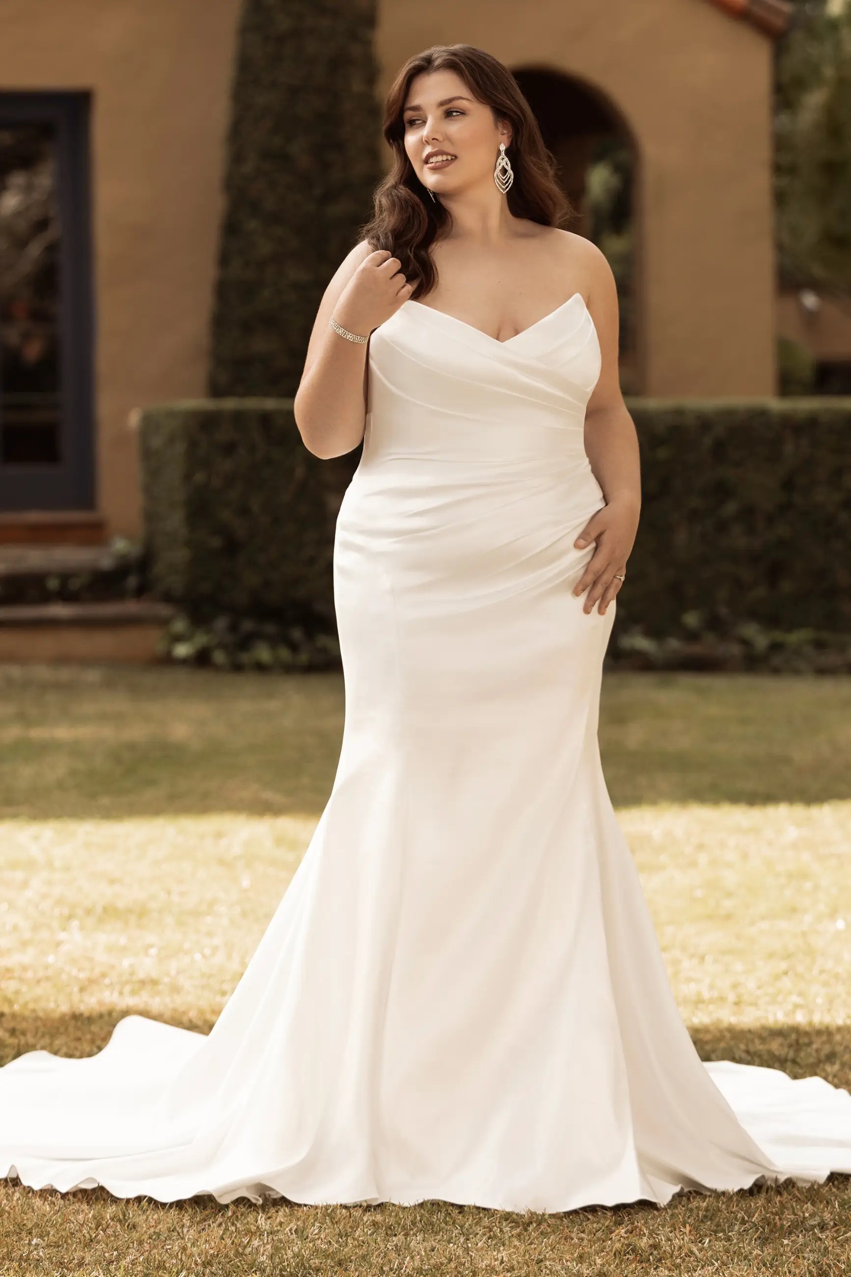 clean plus size gown