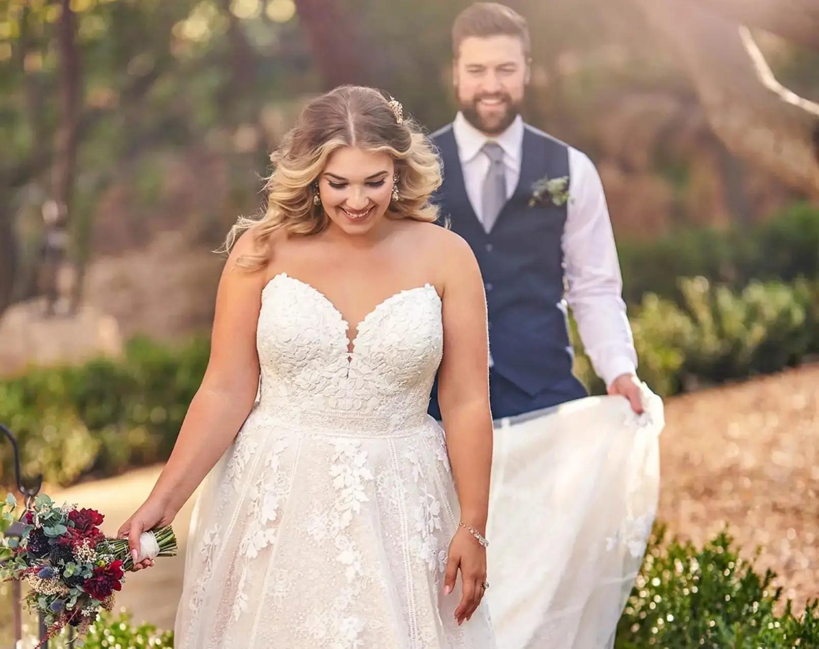 Plus size bride in white gown