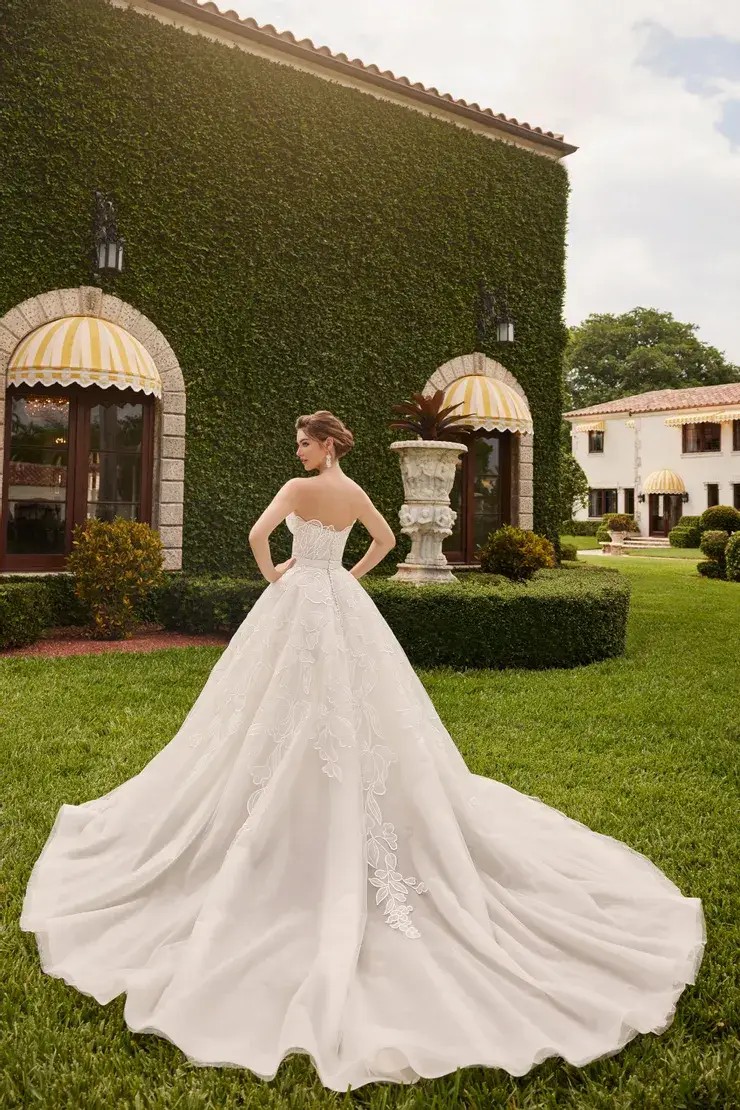 ballgown wedding dress